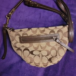 Small coach handbag
